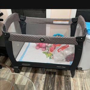 GRACO Pack’n Play with Portable Seat